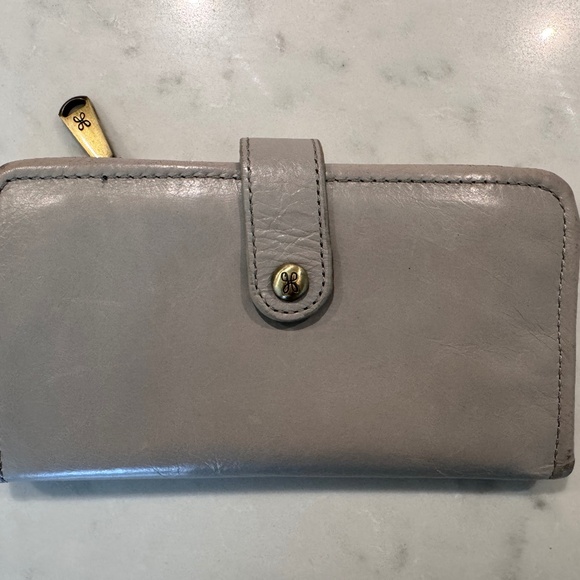HOBO Gray Leather Bi Fold Snap Wallet - Picture 1 of 8